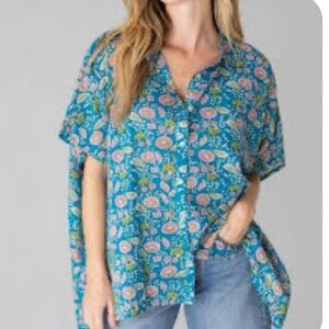 Natural life oversized Floral Blue Button-Up Women's Top